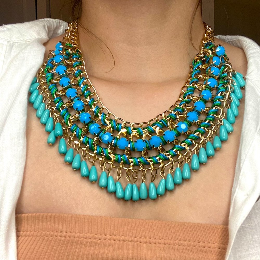 statement necklace - Picture 2 of 4